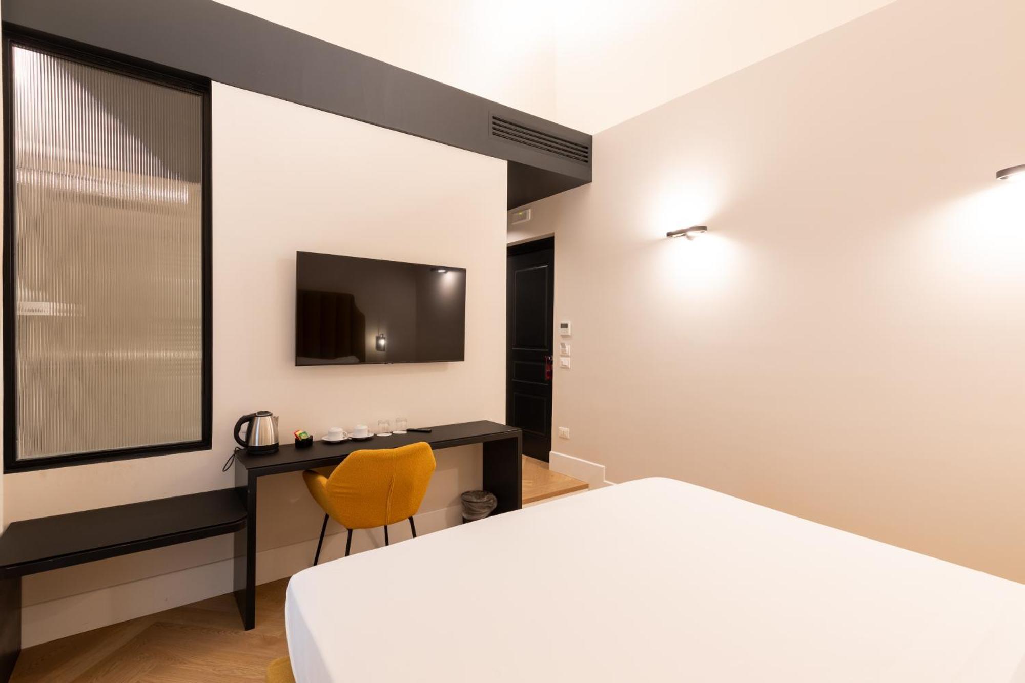 Relais Ammira Hotel เนเปิลส์ ภายนอก รูปภาพ