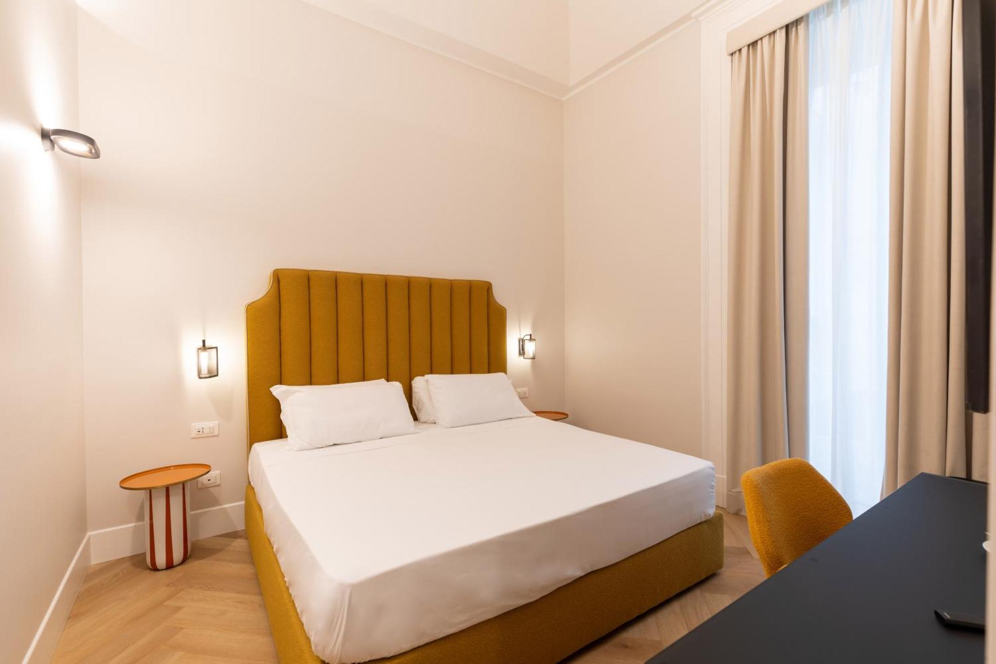 Relais Ammira Hotel เนเปิลส์ ภายนอก รูปภาพ