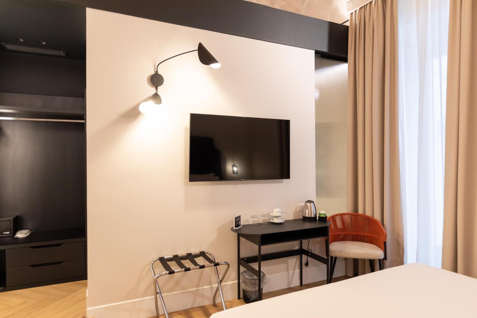 Relais Ammira Hotel เนเปิลส์ ภายนอก รูปภาพ