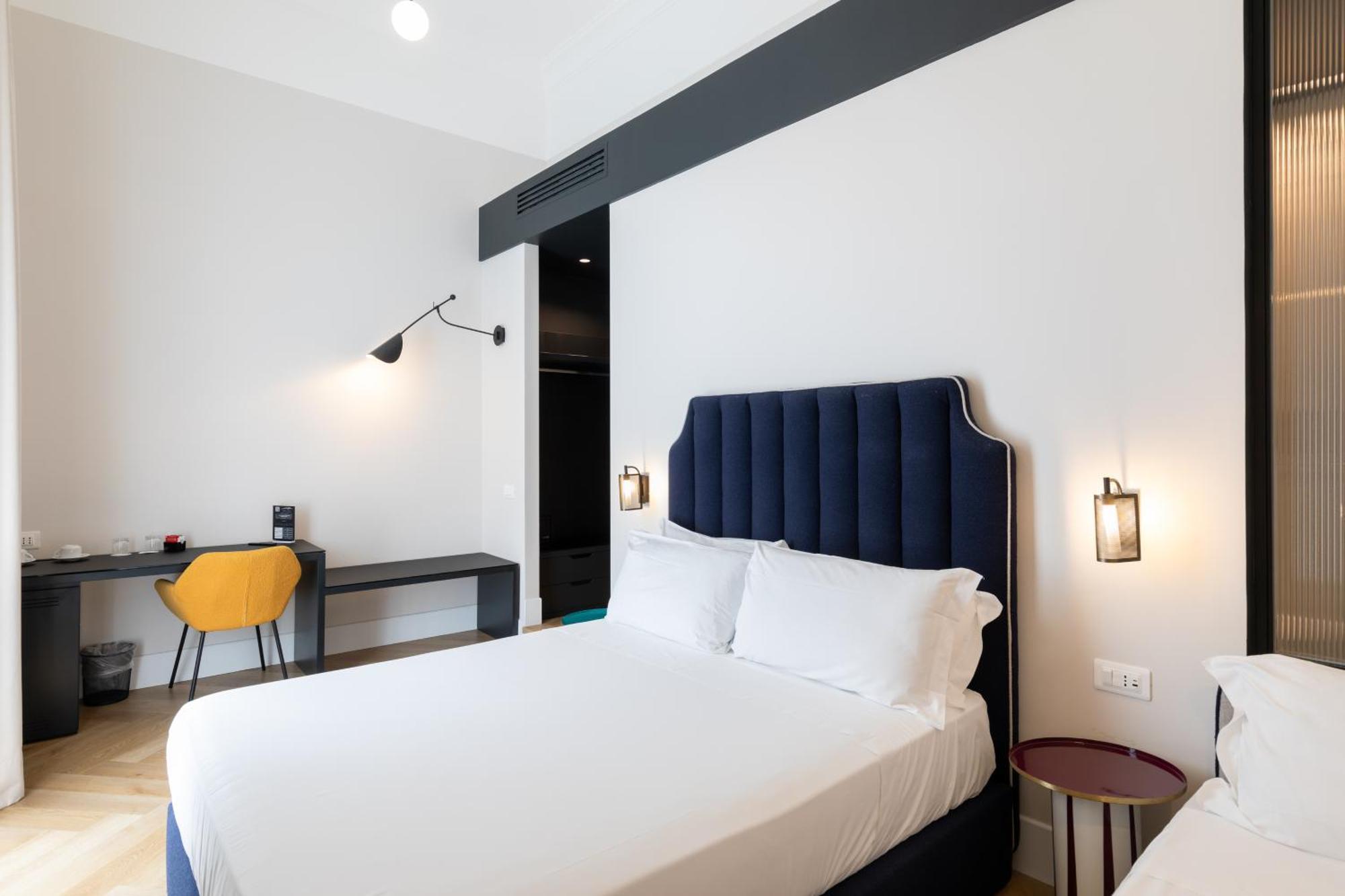 Relais Ammira Hotel เนเปิลส์ ภายนอก รูปภาพ